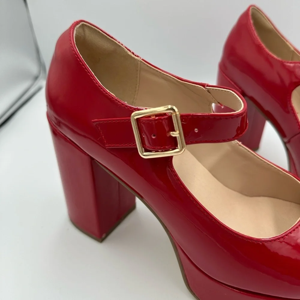 Fireside Red Patent Mary Jane Platform Heels Size 8.5